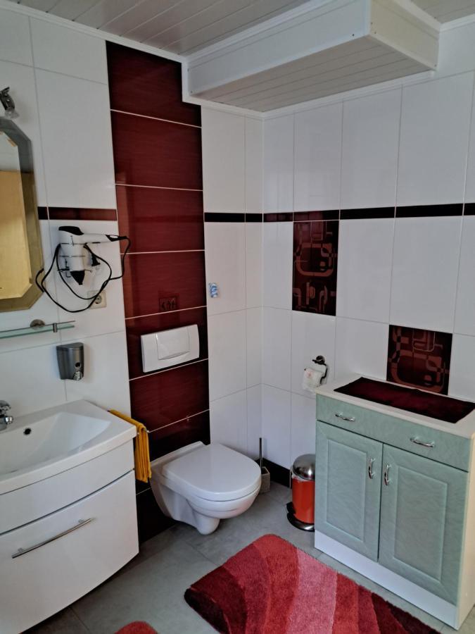 Apartamento Haus Trojer Matrei in Osttirol Exterior foto